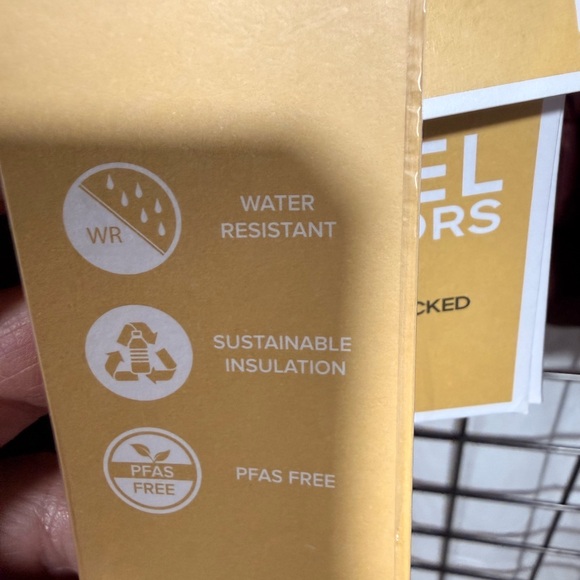 Michael Kors Burgundy Puffer Jacket - Picture 16 of 16